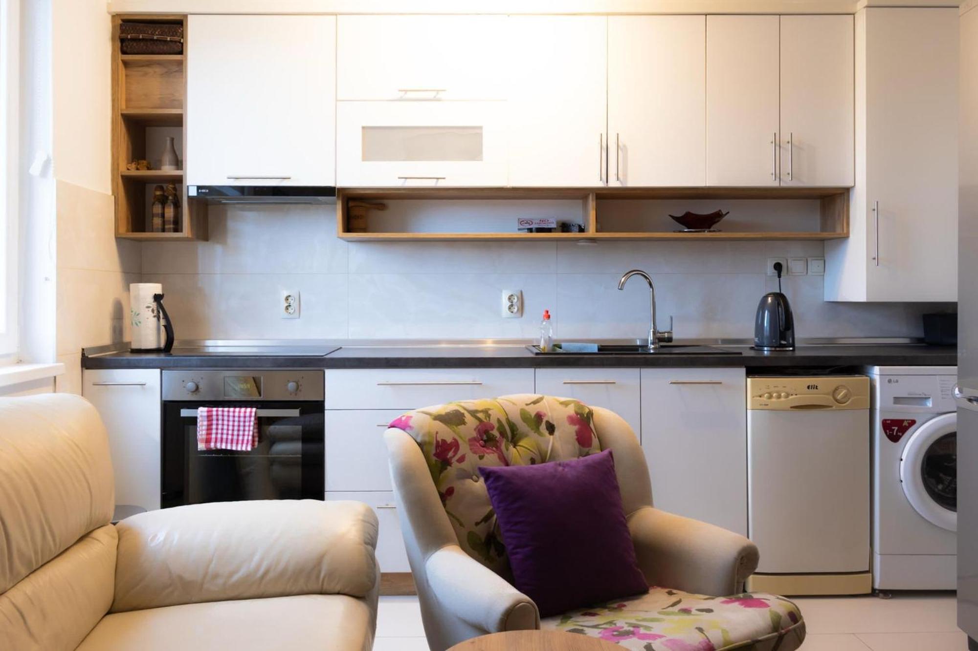 Mona Apartment